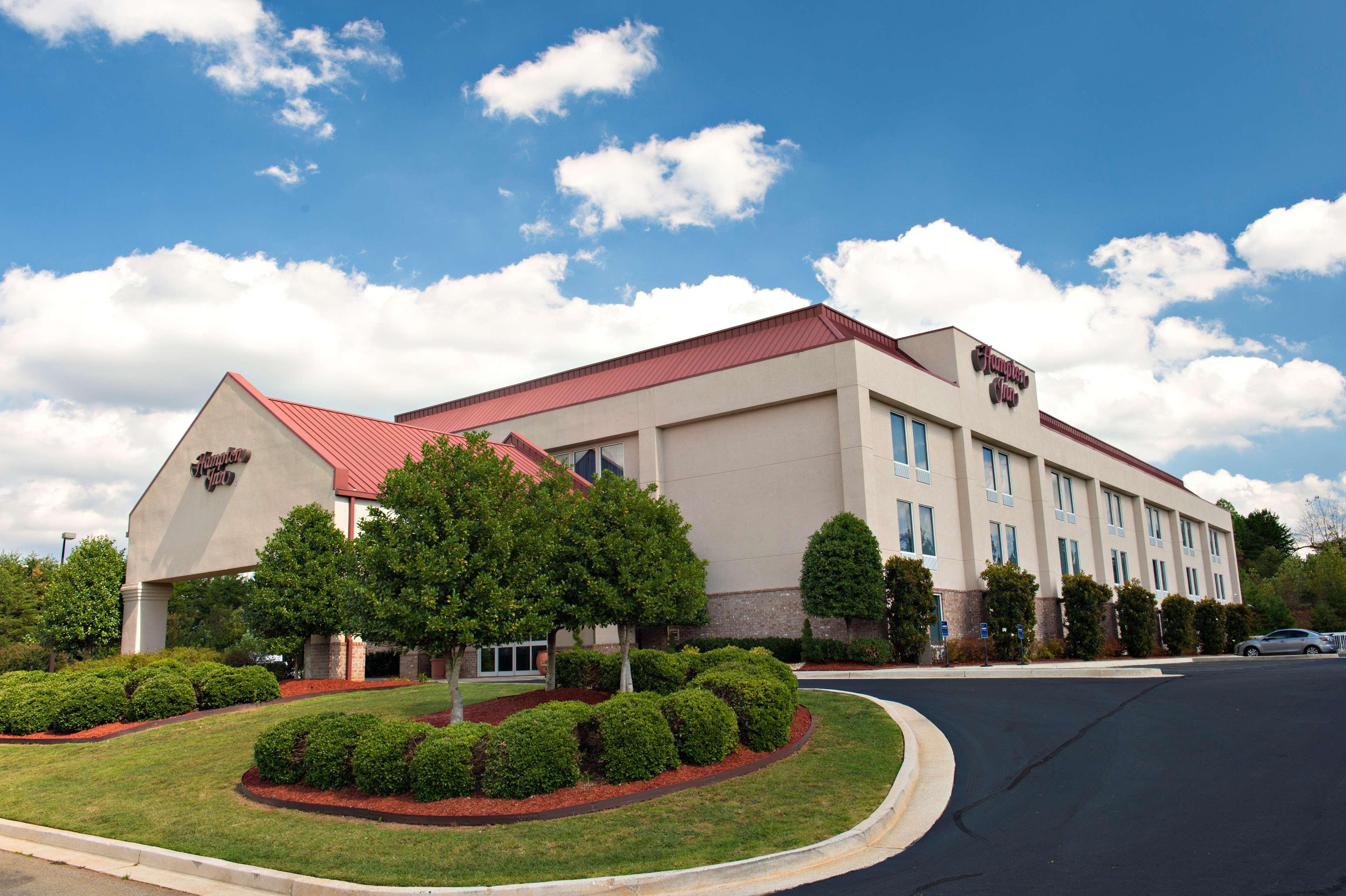 Hampton Inn Корнелия Экстерьер фото